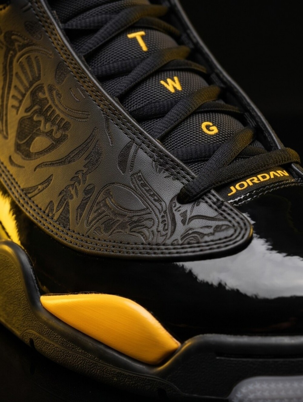 Nike Air Jordan (Dub Zero's) Men's Basketball Shoes - Picture 9 of 11
